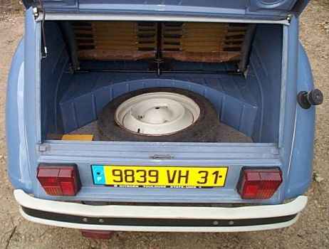 (c) www.frenchcars.fr.st 2002