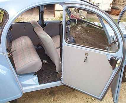 (c) www.frenchcars.fr.st 2002