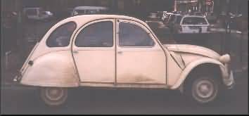 cream 2CV, side