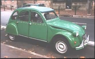 dark green 2CV, front