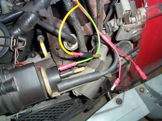 Connecter le fil VERT sur la cosse MOINS de la bobine